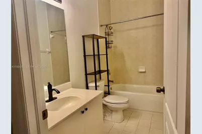 1692 SE 29th Ct #201, Homestead, FL 33035 - Photo 14