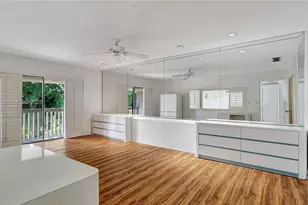 205 Dunwoody Ln, Hollywood, FL 33021 - Photo 32