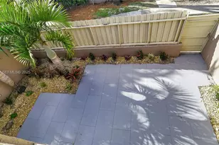 205 Dunwoody Ln, Hollywood, FL 33021 - Photo 36
