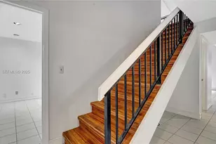 205 Dunwoody Ln, Hollywood, FL 33021 - Photo 12