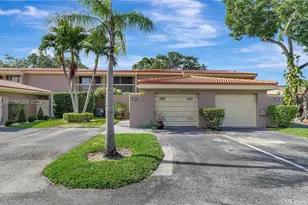 205 Dunwoody Ln, Hollywood, FL 33021 - Photo 1