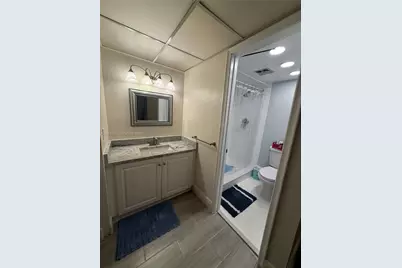 9221 Sunrise Lakes Blvd #204, Sunrise, FL 33322 - Photo 10