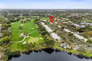 177 SW 96th Ave, Plantation, FL 33324 - Photo 4