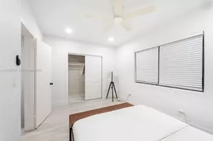 711 85th St, Miami Beach, FL 33141 - Photo 14