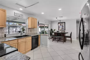 6841 NW 7th Ct, Margate, FL 33063 - Photo 10