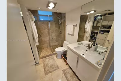 3000 S Marcos Dr #P402, Aventura, FL 33160 - Photo 18