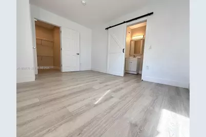 716 NE 7th St #B, Hallandale Beach, FL 33009 - Photo 6