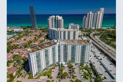 19380 Collins Ave #826, Sunny Isles Beach, FL 33160 - Photo 2