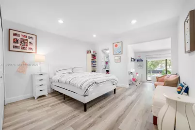 7075 SW 67th Ave #14, South Miami, FL 33143 - Photo 16