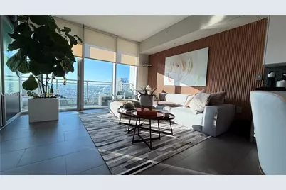 92 SW 3rd St #3607, Miami, FL 33130 - Photo 12