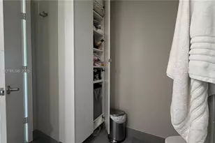 92 SW 3rd St, Miami, FL 33130 - Photo 28