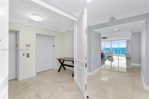 20201 E Country Club Dr, Aventura, FL 33180 - Photo 6