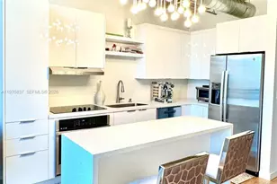 690 SW 1st Ct, Miami, FL 33130 - Photo 12