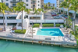 5880 Collins Ave, Miami Beach, FL 33140 - Photo 30