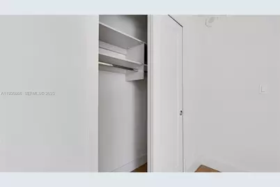 555 NE 34th St #607, Miami, FL 33137 - Photo 26