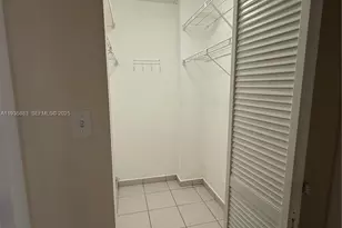 5033 NW 7th St, Miami, FL 33126 - Photo 16