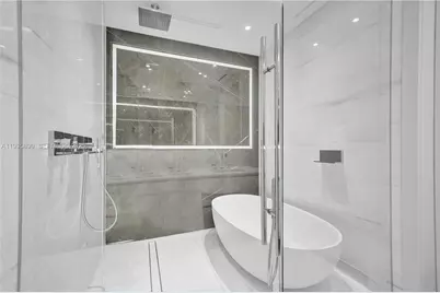 300 Biscayne Boulevard Way #3605W, Miami, FL 33131 - Photo 40
