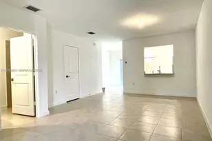 461 NE 5th Terrace, Florida City, FL 33034 - Photo 2