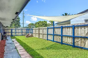2223 Liberty St, Hollywood, FL 33020 - Photo 22