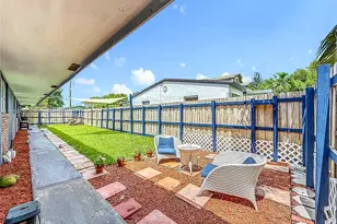 2223 Liberty St, Hollywood, FL 33020 - Photo 2
