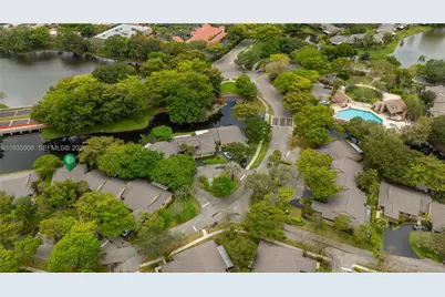 9360 S Chelsea Dr S, Plantation, FL 33324 - Photo 56