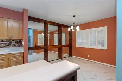 9360 S Chelsea Dr S, Plantation, FL 33324 - Photo 20