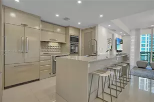 5875 Collins Ave, Miami Beach, FL 33140 - Photo 24