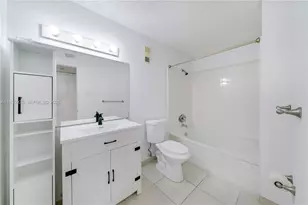 10361 SW 150th Ct, Miami, FL 33196 - Photo 10