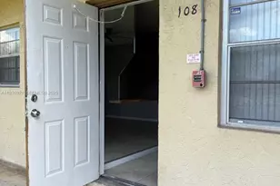 402 Lakeside Dr, Margate, FL 33063 - Photo 24