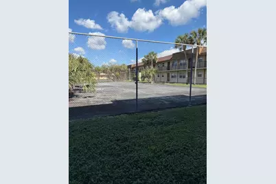 402 Lakeside Dr #108, Margate, FL 33063 - Photo 4