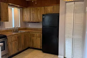 402 Lakeside Dr, Margate, FL 33063 - Photo 6