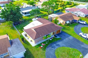 9906 Westwood Dr, Tamarac, FL 33321 - Photo 18