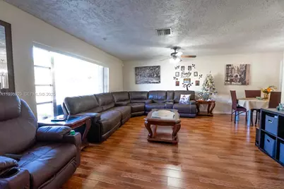 9906 Westwood Dr, Tamarac, FL 33321 - Photo 24