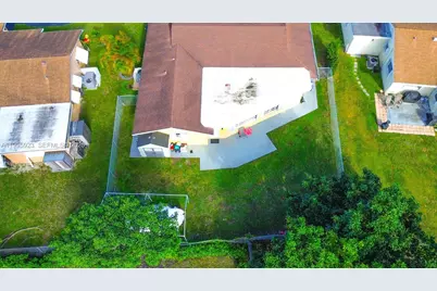 9906 Westwood Dr, Tamarac, FL 33321 - Photo 10