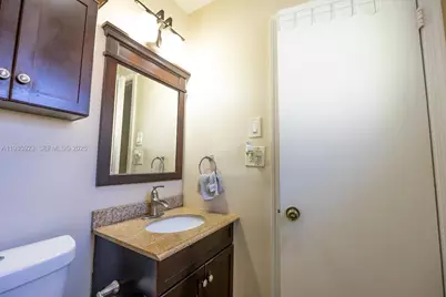 9906 Westwood Dr, Tamarac, FL 33321 - Photo 38