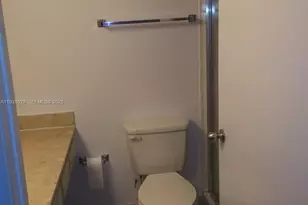 7710 NW 50th St, Lauderhill, FL 33351 - Photo 20