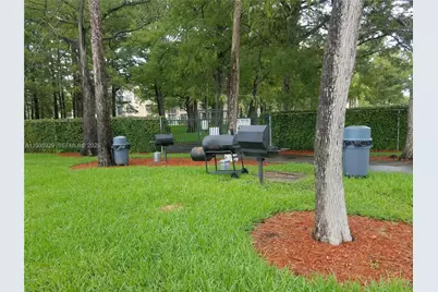 7710 NW 50th St #307, Lauderhill, FL 33351 - Photo 28