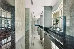 335 S Biscayne Blvd, Miami, FL 33131 - Photo 14