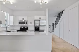 2784 SW 34th Ave, Miami, FL 33133 - Photo 18