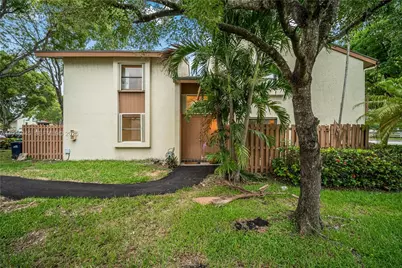 11483 SW 109th Rd #2E, Miami, FL 33176 - Photo 2