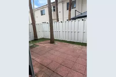 7780 NW 22nd Ct #101, Pembroke Pines, FL 33024 - Photo 10