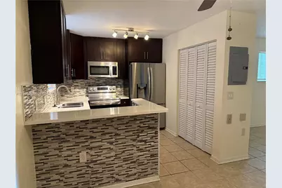 7780 NW 22nd Ct #101, Pembroke Pines, FL 33024 - Photo 6