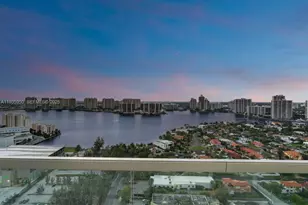 18501 Collins Ave, Sunny Isles Beach, FL 33160 - Photo 42