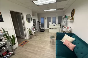 717 Ponce de Leon Blvd, Coral Gables, FL 33134 - Photo 1