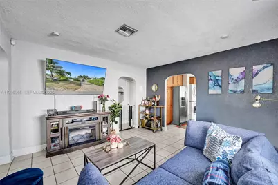 2826 Dewey St, Hollywood, FL 33020 - Photo 10