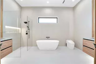 1130 SW 86th Ct, Miami, FL 33144 - Photo 26