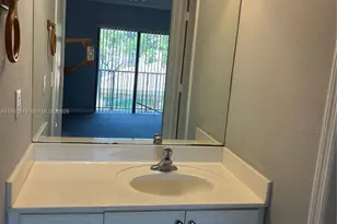 22631 SW 88th Pl, Cutler Bay, FL 33190 - Photo 14