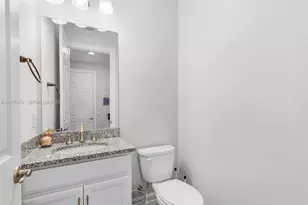 425 Coral Reef Pl, Cape Coral, FL 33993 - Photo 16