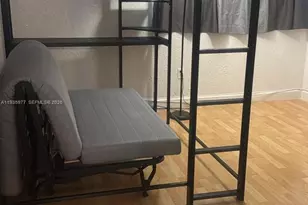 8897 Fontainebleau Blvd, Miami, FL 33172 - Photo 12