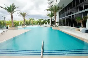 16385 Biscayne Blvd, North Miami Beach, FL 33160 - Photo 34